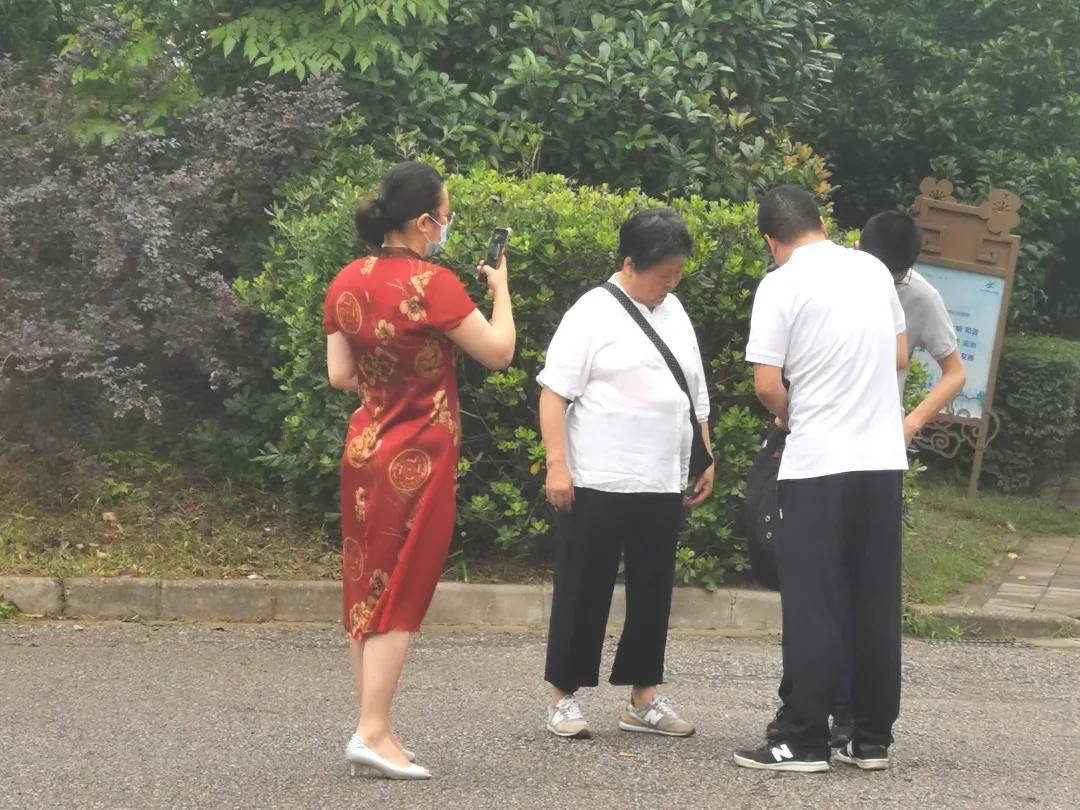 高考出题数学老师葛军_葛军出的数学高考题_葛军高考数学试卷